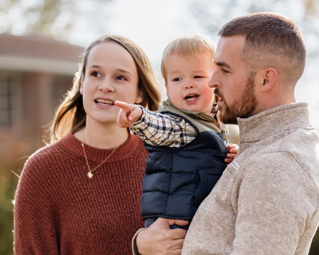Family photos taken at Furman University / Rose Garden 