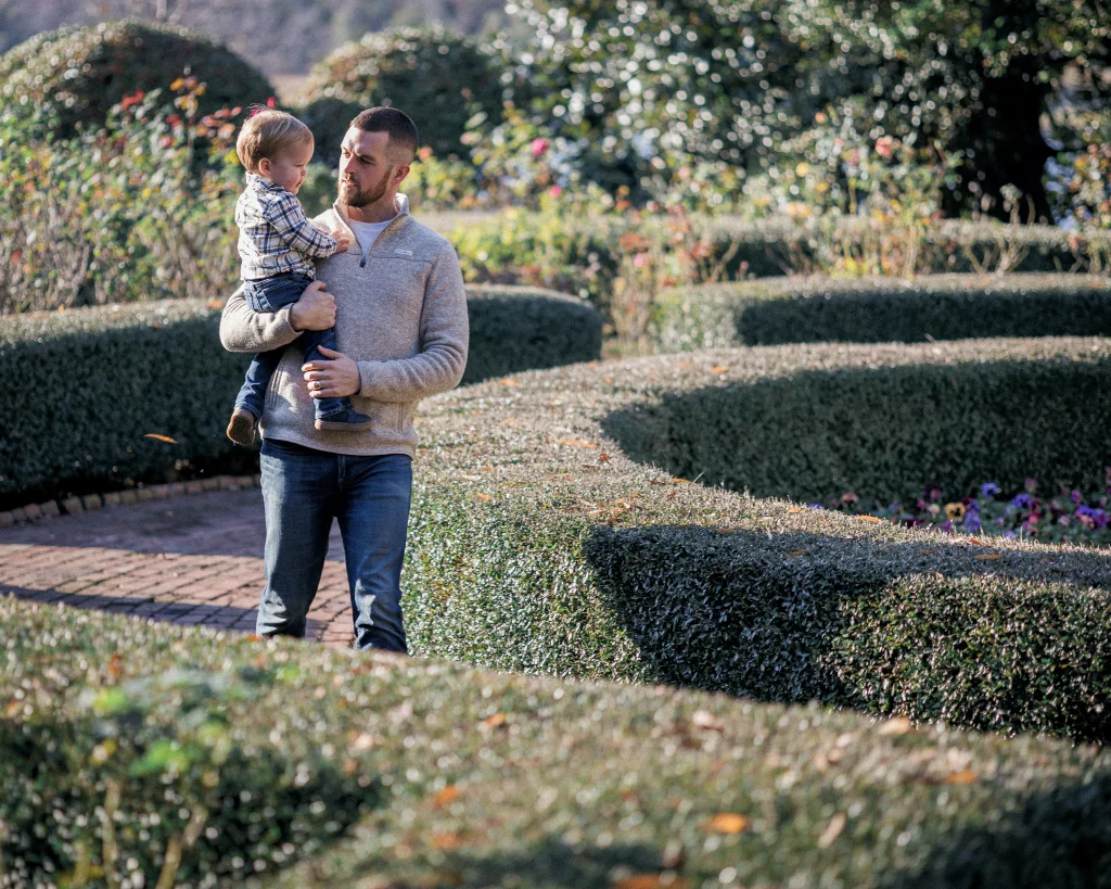 Family photos taken at Furman University / Rose Garden 